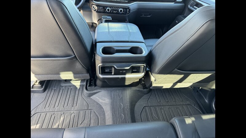 2025 GMC Sierra 1500 Elevation - Photo 18 - Spring Valley, MN 55975