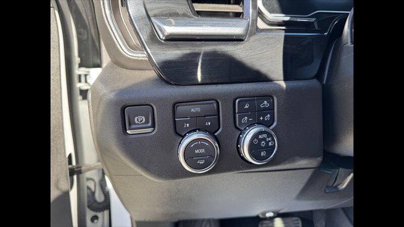 2025 GMC Sierra 1500 Elevation - Photo 8 - Spring Valley, MN 55975