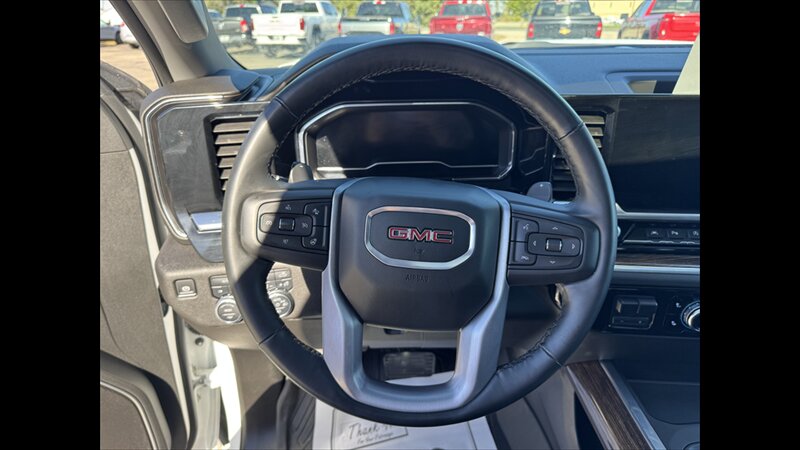 2025 GMC Sierra 1500 Elevation - Photo 9 - Spring Valley, MN 55975