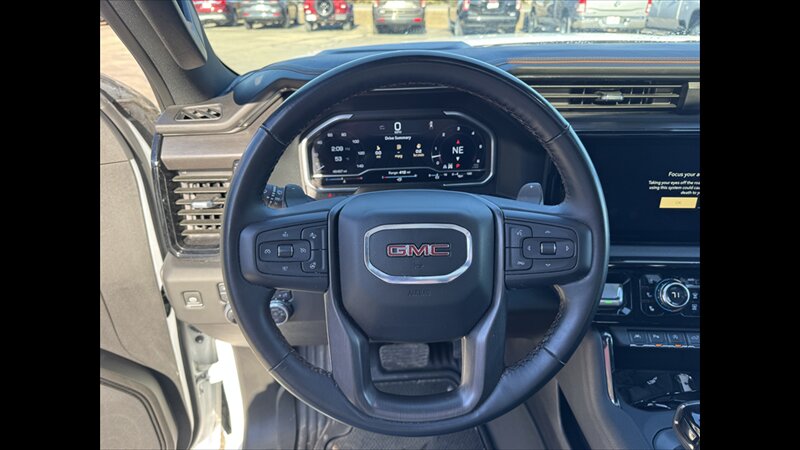 2024 GMC Sierra 1500 AT4 - Photo 9 - Spring Valley, MN 55975
