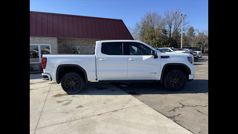 2024 GMC Sierra 1500 AT4 - Photo 2 - Spring Valley, MN 55975