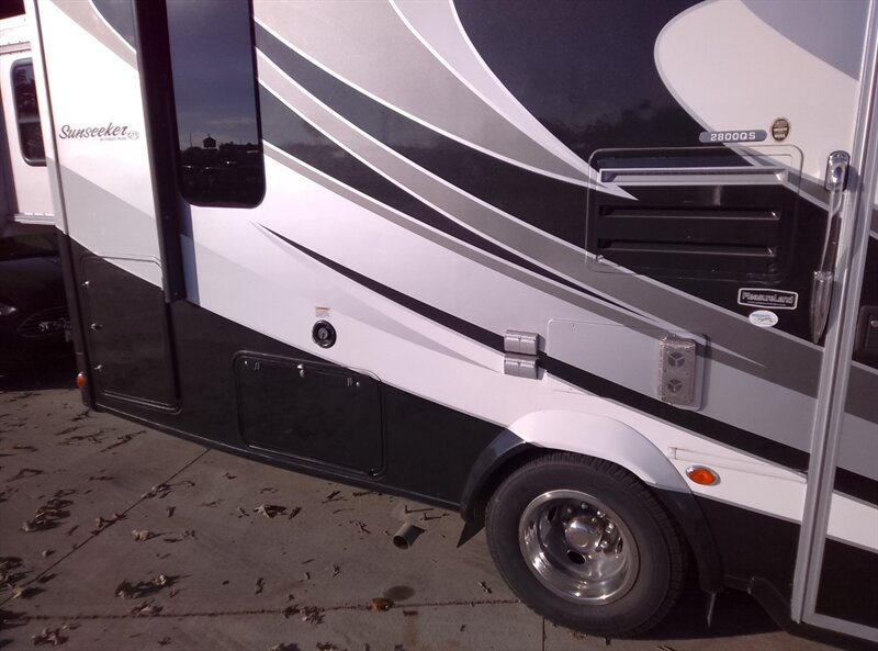 2015 FOREST RIVER SUNSEEKER MH - Photo 40 - Spring Valley, MN 55975