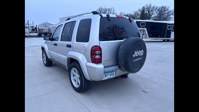 2005 Jeep Liberty Limited   - Photo 7 - Spring Valley, MN 55975