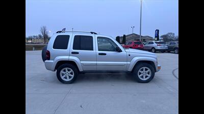 2005 Jeep Liberty Limited   - Photo 1 - Spring Valley, MN 55975