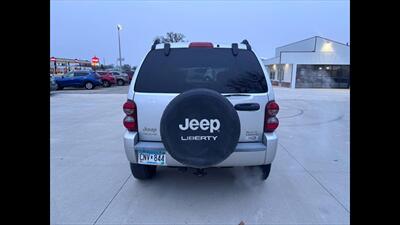 2005 Jeep Liberty Limited   - Photo 6 - Spring Valley, MN 55975