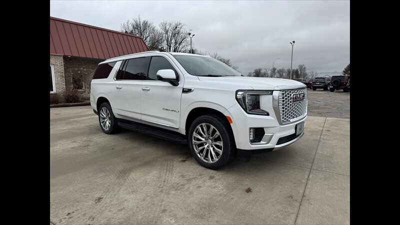 2022 GMC Yukon Denali   - Photo 1 - Spring Valley, MN 55975