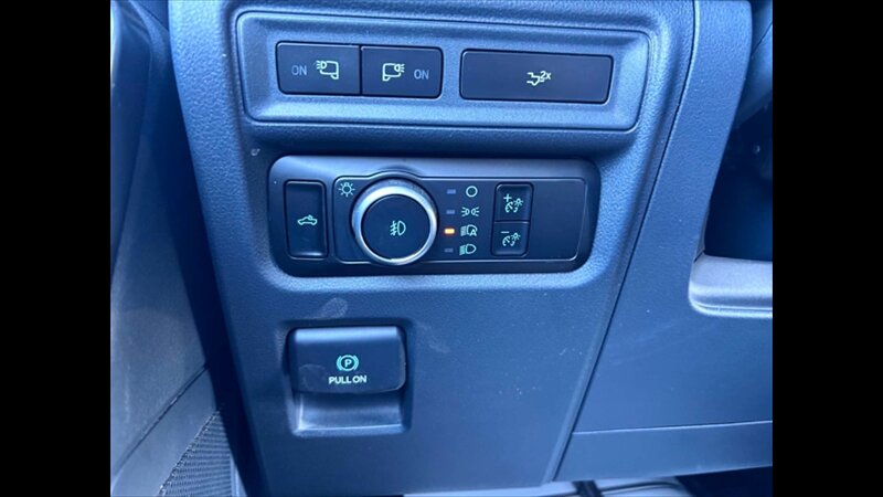 2024 Ford F-150 XLT - Photo 14 - Spring Valley, MN 55975