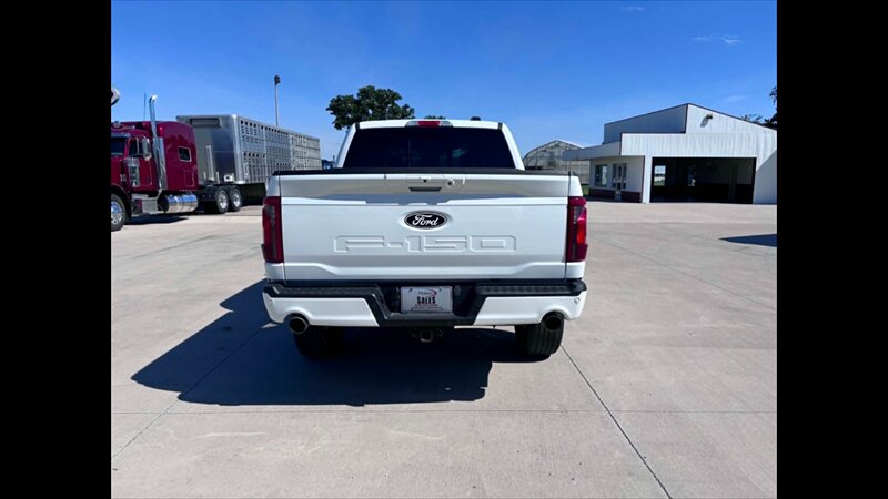 2024 Ford F-150 XLT - Photo 8 - Spring Valley, MN 55975