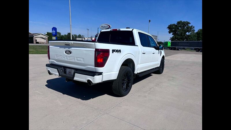 2024 Ford F-150 XLT - Photo 7 - Spring Valley, MN 55975