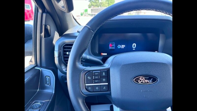 2024 Ford F-150 XLT - Photo 16 - Spring Valley, MN 55975