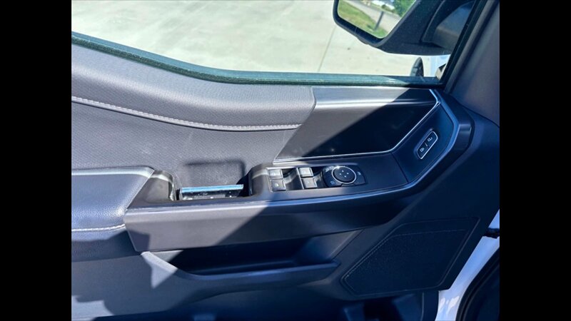 2024 Ford F-150 XLT - Photo 13 - Spring Valley, MN 55975