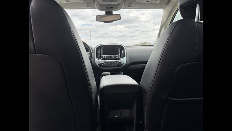 2021 Chevrolet Colorado ZR2 - Photo 21 - Spring Valley, MN 55975