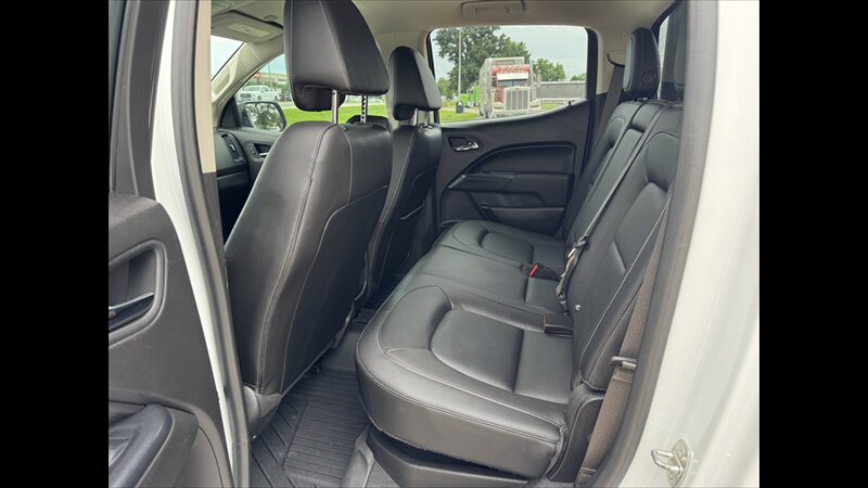 2021 Chevrolet Colorado ZR2 - Photo 19 - Spring Valley, MN 55975