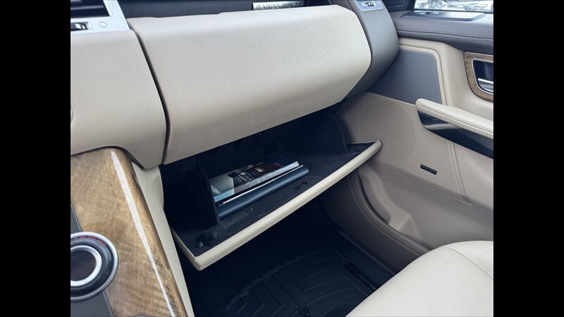 2013 Land Rover Range Rover Sport - Photo 14 - Spring Valley, MN 55975