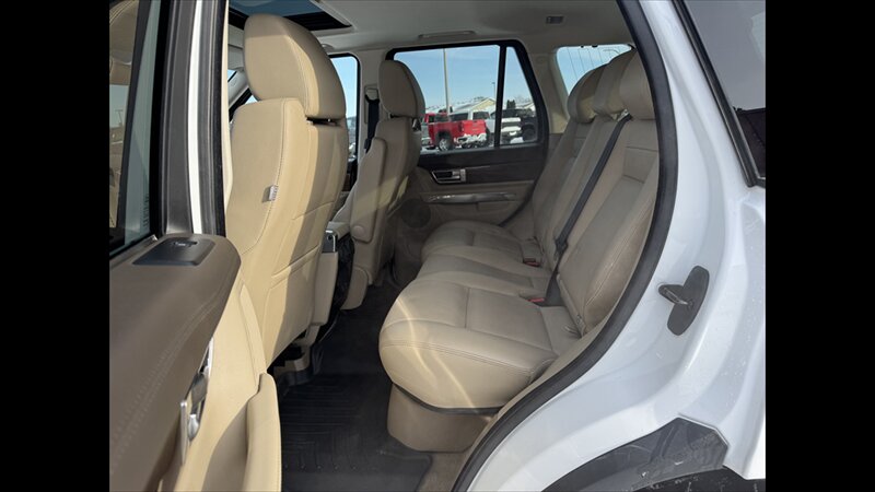 2013 Land Rover Range Rover Sport - Photo 18 - Spring Valley, MN 55975