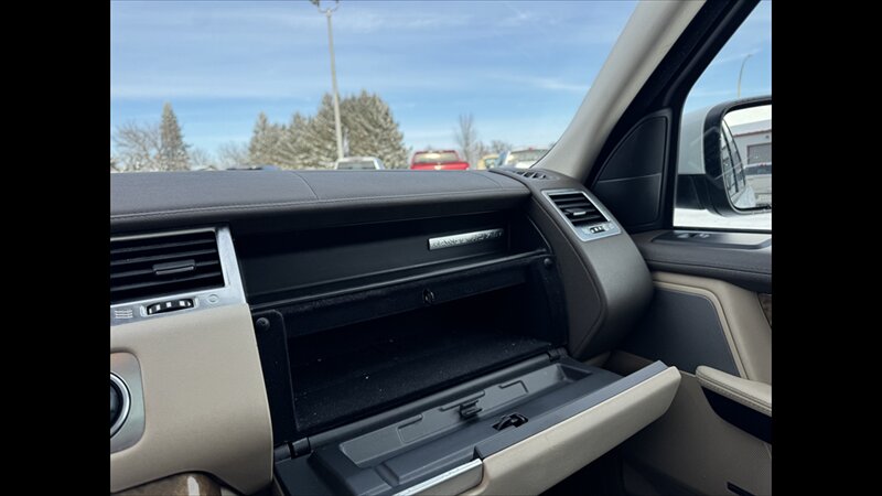 2013 Land Rover Range Rover Sport - Photo 15 - Spring Valley, MN 55975