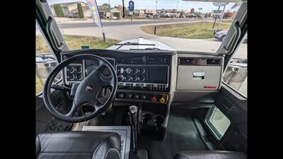 2021 KENWORTH W900   - Photo 10 - Spring Valley, MN 55975