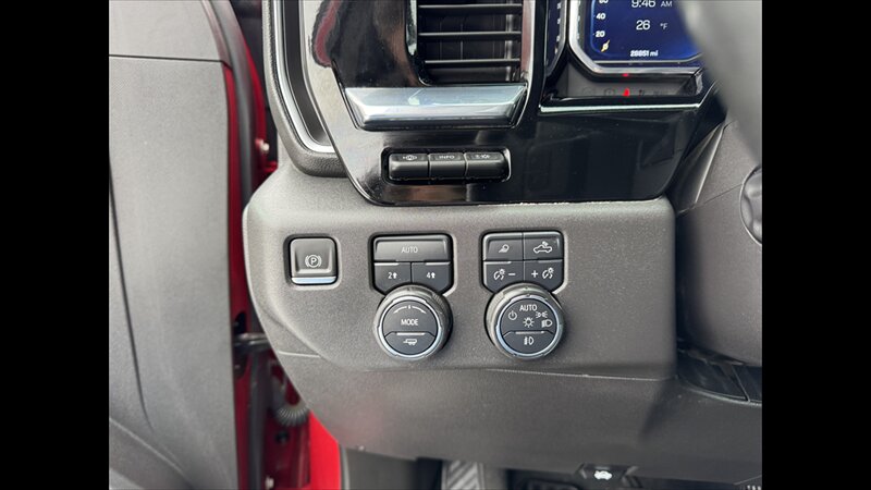 2024 Chevrolet Silverado 1500 LTZ - Photo 10 - Spring Valley, MN 55975