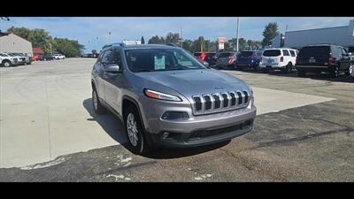 2015 Jeep Cherokee North   - Photo 6 - Spring Valley, MN 55975