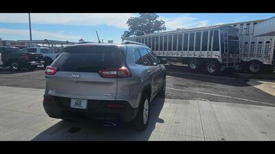 2015 Jeep Cherokee North   - Photo 9 - Spring Valley, MN 55975