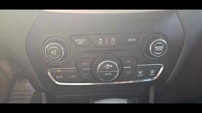 2015 Jeep Cherokee North   - Photo 25 - Spring Valley, MN 55975