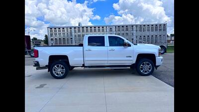 2019 Chevrolet Silverado 2500 High Country Truck