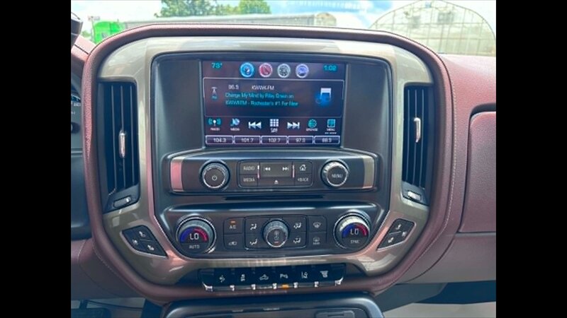 2019 Chevrolet Silverado 2500 High Country - Photo 18 - Spring Valley, MN 55975