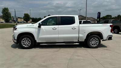 2021 Chevrolet Silverado 1500 LT   - Photo 9 - Spring Valley, MN 55975