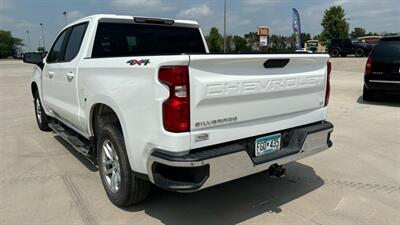 2021 Chevrolet Silverado 1500 LT   - Photo 7 - Spring Valley, MN 55975