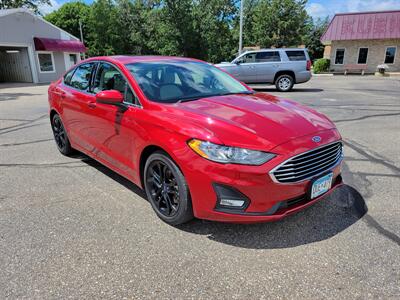 2020 Ford Fusion SE   - Photo 6 - Spring Valley, MN 55975