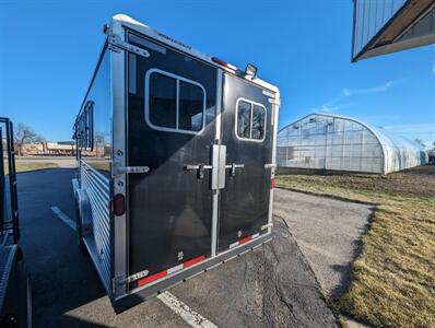 2007 FEATHERLITE HORSE TRAILER  8547 - Photo 9 - Spring Valley, MN 55975