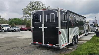 2007 FEATHERLITE HORSE TRAILER  8547 - Photo 16 - Spring Valley, MN 55975