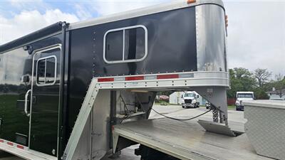 2007 FEATHERLITE HORSE TRAILER  8547 - Photo 5 - Spring Valley, MN 55975