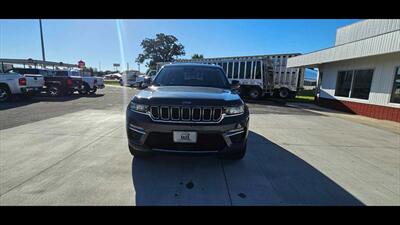 2023 Jeep Grand Cherokee Limited   - Photo 7 - Spring Valley, MN 55975