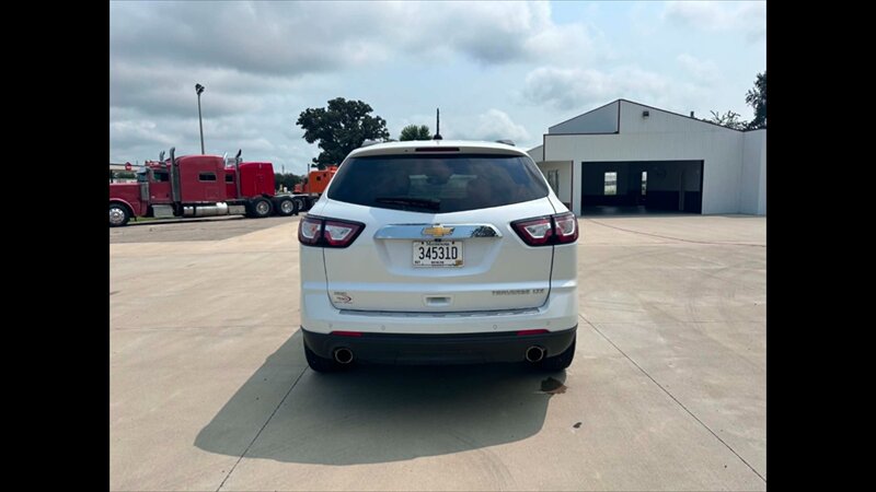 2016 Chevrolet Traverse LTZ - Photo 7 - Spring Valley, MN 55975
