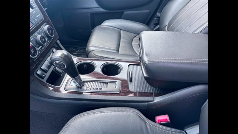 2016 Chevrolet Traverse LTZ - Photo 25 - Spring Valley, MN 55975