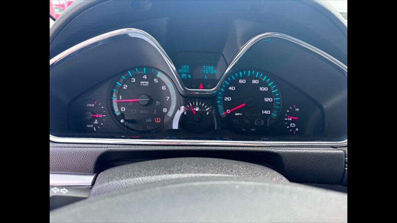 2016 Chevrolet Traverse LTZ - Photo 10 - Spring Valley, MN 55975