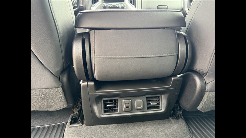 2019 Chevrolet Silverado 1500 LT   - Photo 21 - Spring Valley, MN 55975