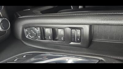 2021 GMC Yukon Denali   - Photo 19 - Spring Valley, MN 55975