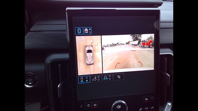 2025 GMC Acadia AT4 - Photo 23 - Spring Valley, MN 55975
