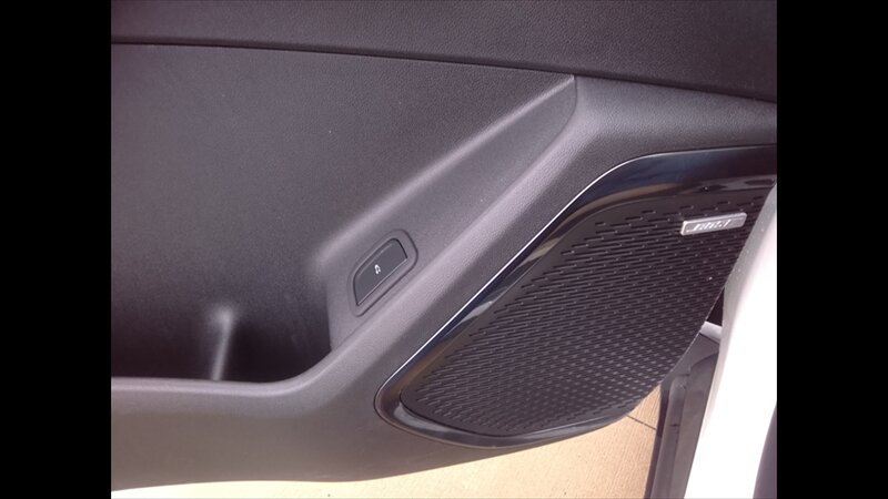 2025 GMC Acadia AT4 - Photo 10 - Spring Valley, MN 55975