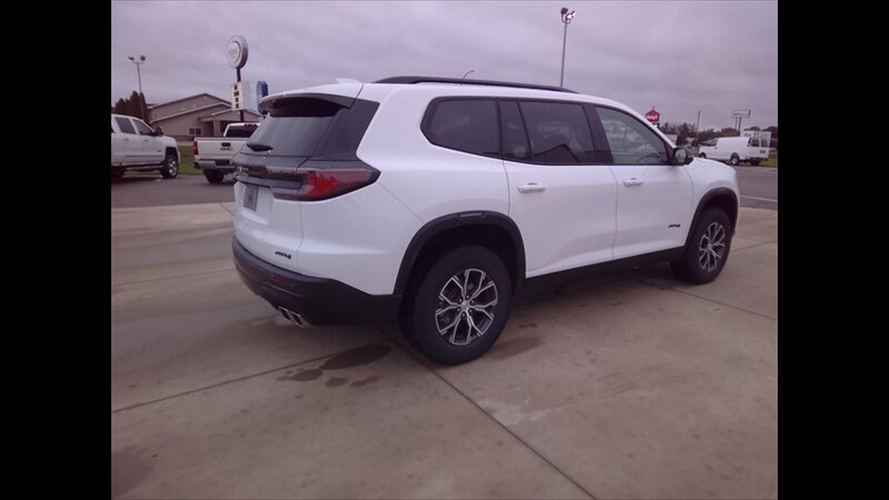 2025 GMC Acadia AT4 - Photo 5 - Spring Valley, MN 55975