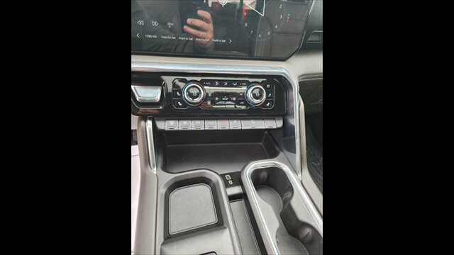 2024 GMC Sierra 3500 DENALI - Photo 34 - Spring Valley, MN 55975