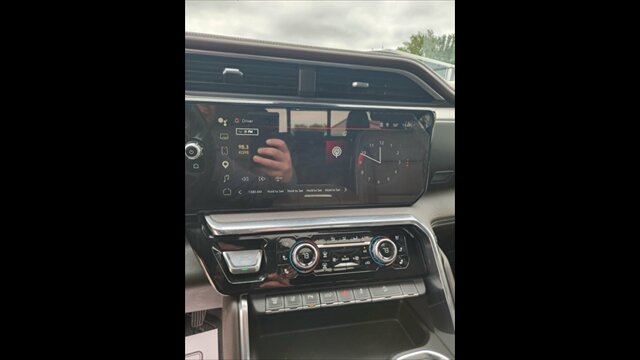 2024 GMC Sierra 3500 DENALI - Photo 33 - Spring Valley, MN 55975