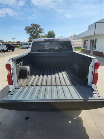 2024 Chevrolet Silverado 1500 Lt - Photo 9 - Spring Valley, MN 55975