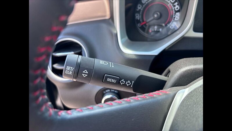 2010 Chevrolet Camaro SS - Photo 12 - Spring Valley, MN 55975