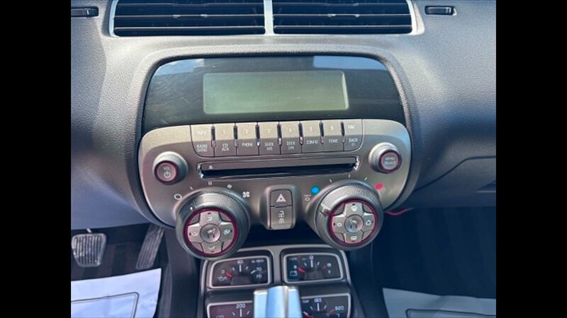 2010 Chevrolet Camaro SS - Photo 17 - Spring Valley, MN 55975