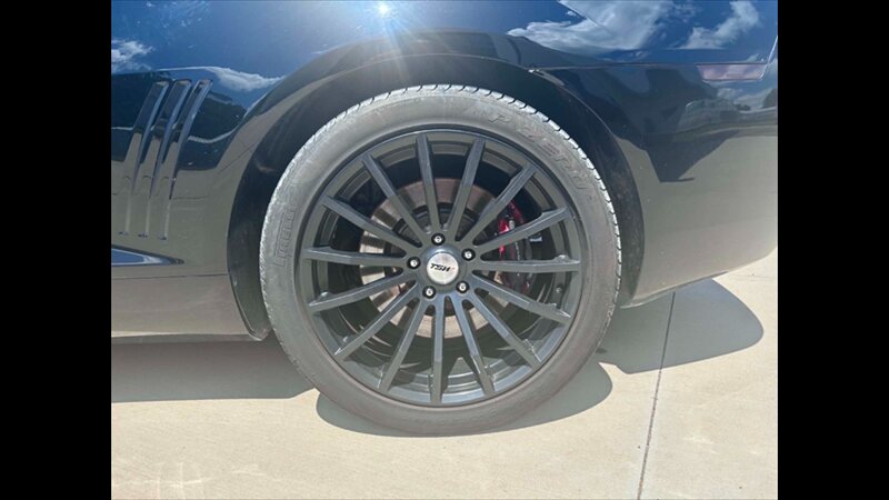2010 Chevrolet Camaro SS - Photo 25 - Spring Valley, MN 55975