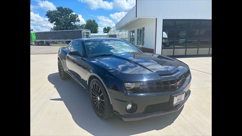 2010 Chevrolet Camaro SS - Photo 5 - Spring Valley, MN 55975