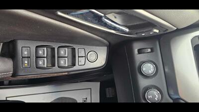 2020 Chevrolet Tahoe LT   - Photo 17 - Spring Valley, MN 55975